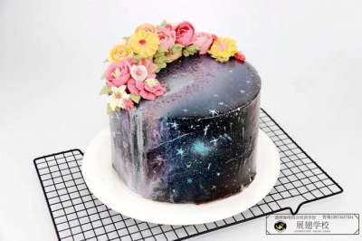 蛋糕制作難嗎？展翅教您制作蛋糕的小妙招