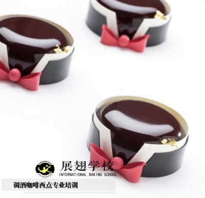 去西點(diǎn)培訓(xùn)班學(xué)習(xí)哪里好？西點(diǎn)培訓(xùn)的好處